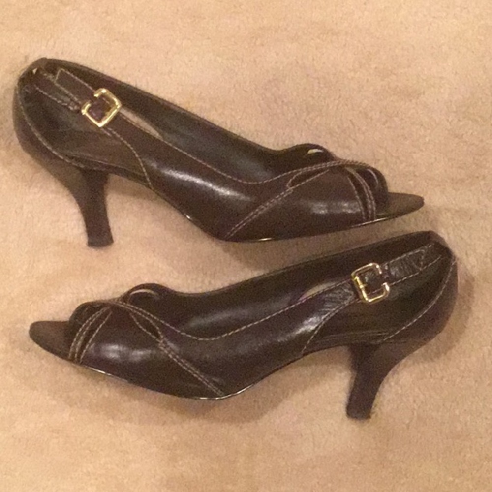 Liz Claiborne Sandal Pump Brown Size 9M